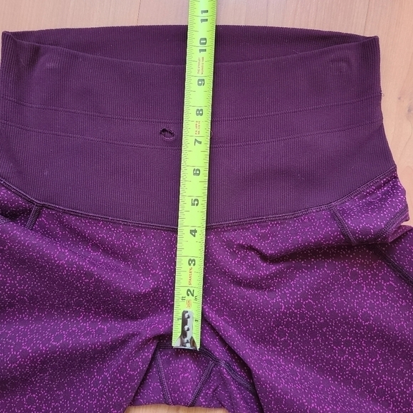 Lululemon Shake It Out Crop - Picture 13 of 16